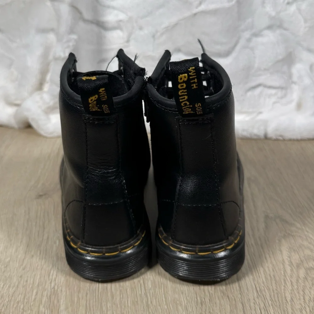 Dr. Martens Kids Black Leather Lace-Up Boots